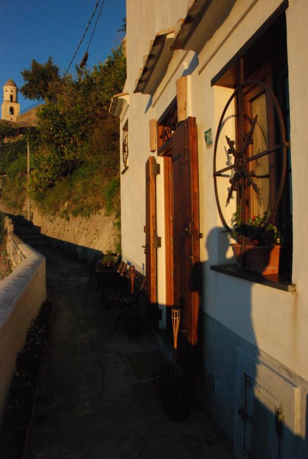 L'antica Casa-a Beautiful View. Guest house 2*